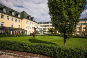 Außenansicht Galerie Plattling-Isar Park2