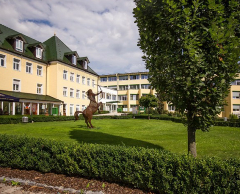 Außenansicht Galerie Plattling-Isar Park2